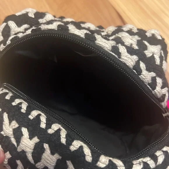 *FREE GIFT* NEW Lovestitch boho zip bag cosmetic - Picture 5 of 5